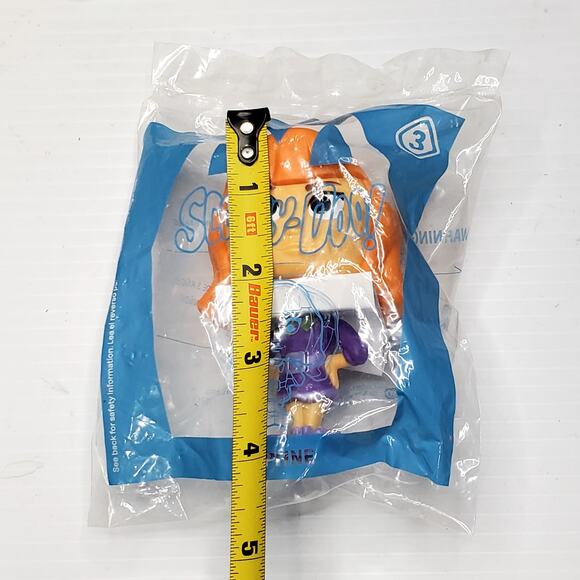 McDonald's Happy Meal 2021 Scooby Doo Daphne Bobble Head Figure New Sealed - Picture 2 of 3
